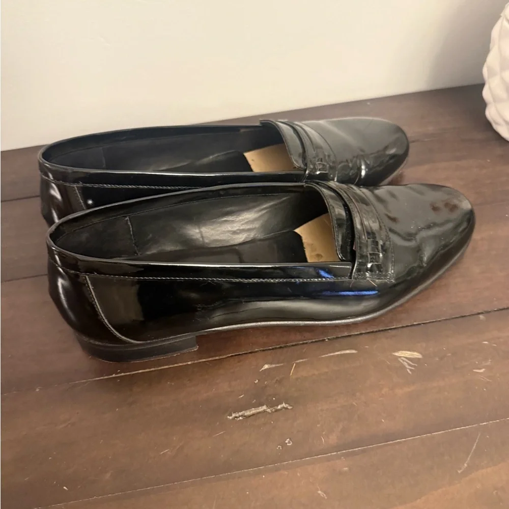 Gil Mitri Black Patent Leather Loafers – Made in Italy (Size 9M)